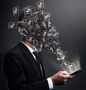 Dampak Revolusioner TikTok pada Industri Musik: Dari Platform Viral ke Kekuatan Penentu Tren