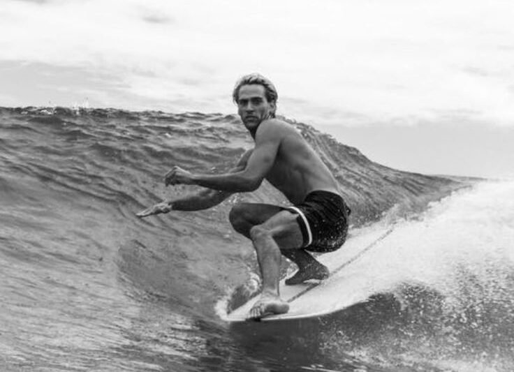 Menaklukkan Ombak: Rekomendasi Destinasi Surfing Terbaik di Dunia