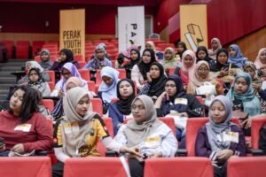 Politik Anak Muda 2025: Antara Idealisme, Pragmatisme, dan Tantangan Zaman