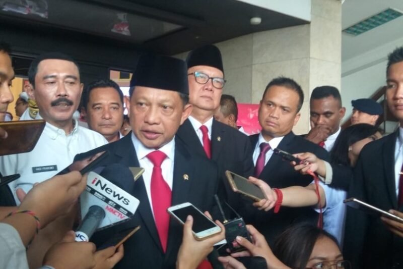Politik Dalam Negeri Indonesia: Dinamika, Tantangan, dan Arah Masa Depan