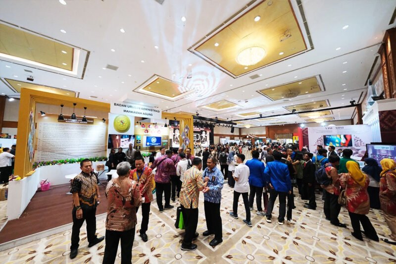 Politik Hukum 2025: Arah Kebijakan dan Tantangan Transformasi Hukum Indonesia